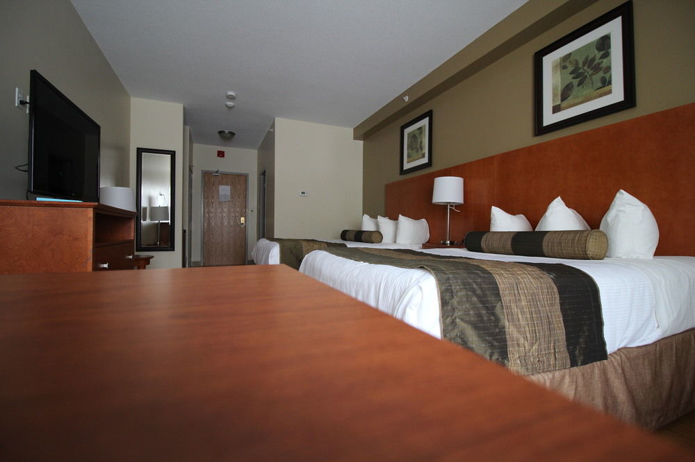 Quality Inn & Suites Hawkesbury Buitenkant foto
